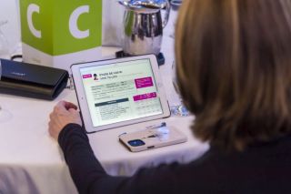 Interface numérique consultée pendant le congrès